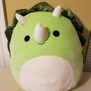 TRICERATOPS SQUISHMALLOWS 16"
